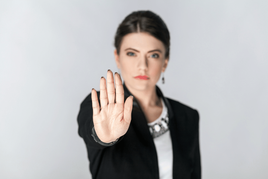 benefits of setting boundaries at work
